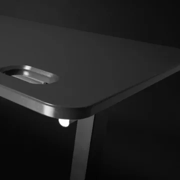 Cobalt oyuncu masası Cobalt oyuncu masası