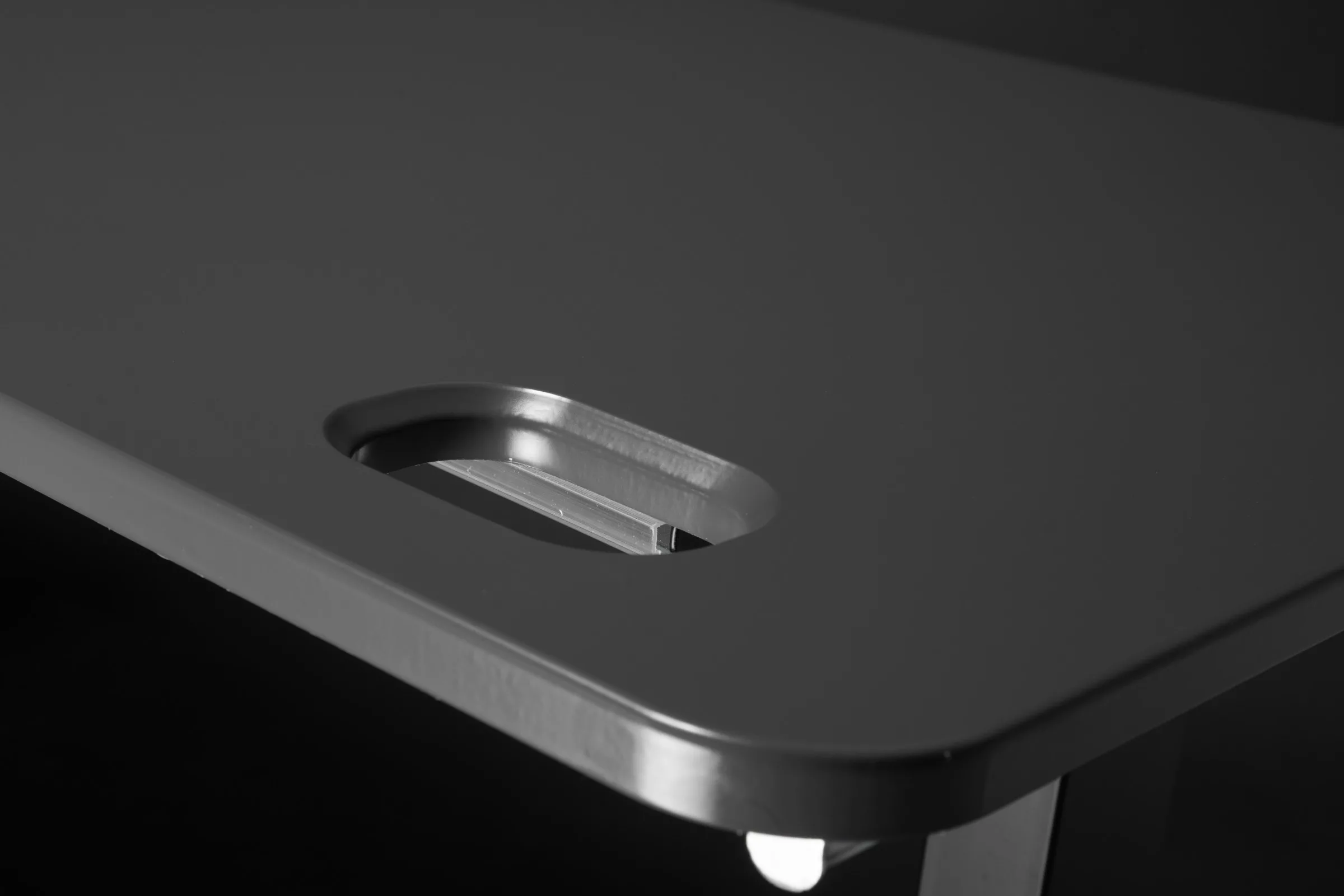 Cobalt oyuncu masası Cobalt oyuncu masası