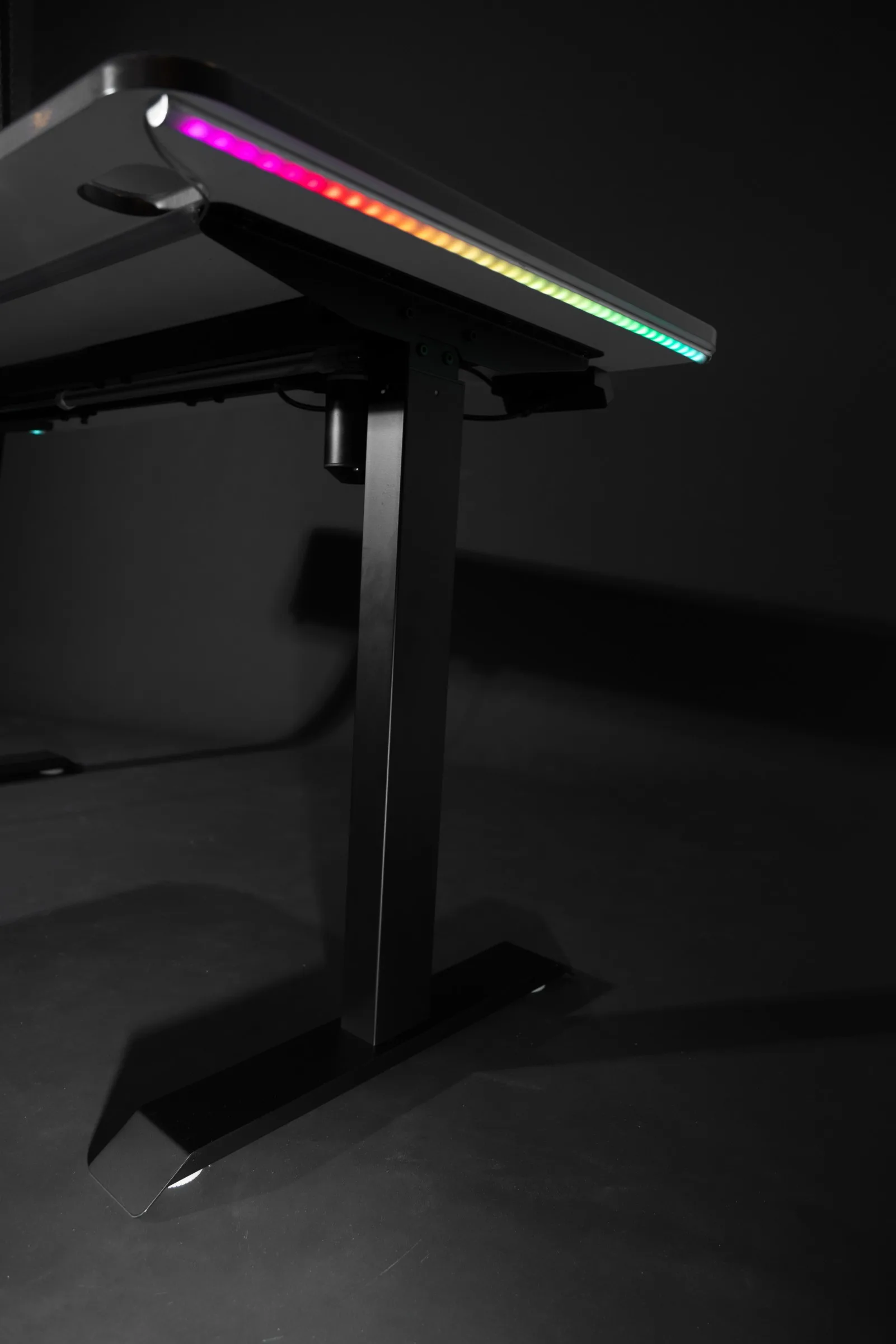 Cobalt oyuncu masası Cobalt oyuncu masası