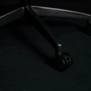 Kilitli tekerlek ( 5 adet ) Kilitli tekerlek ( 5 adet )