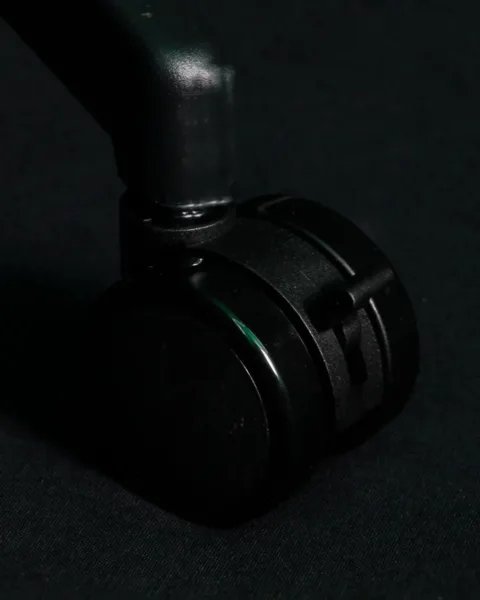 Kilitli tekerlek ( 5 adet ) Kilitli tekerlek ( 5 adet )